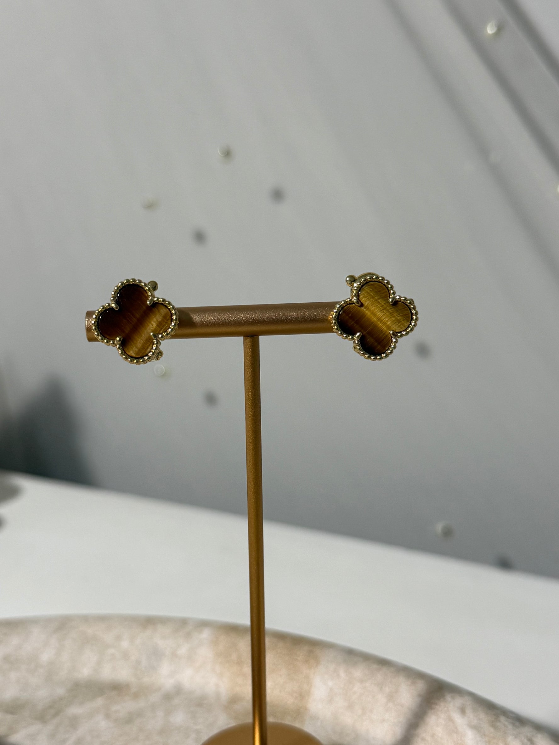 VK Style Wood Brown Flower Earrings