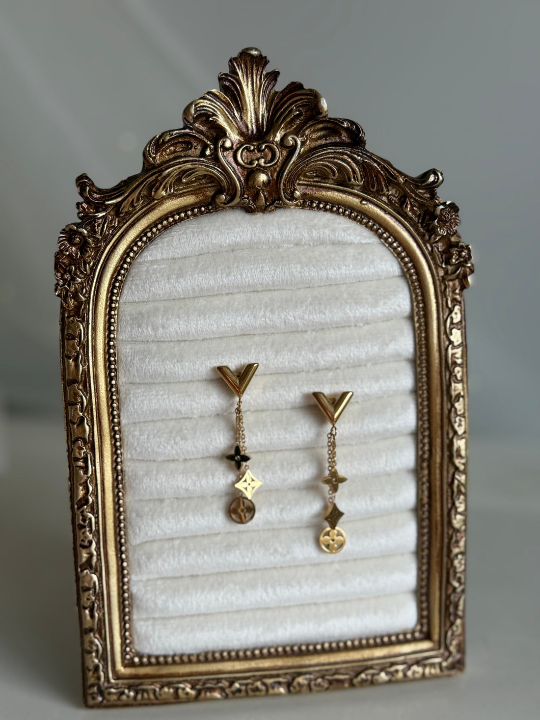 V Earrings