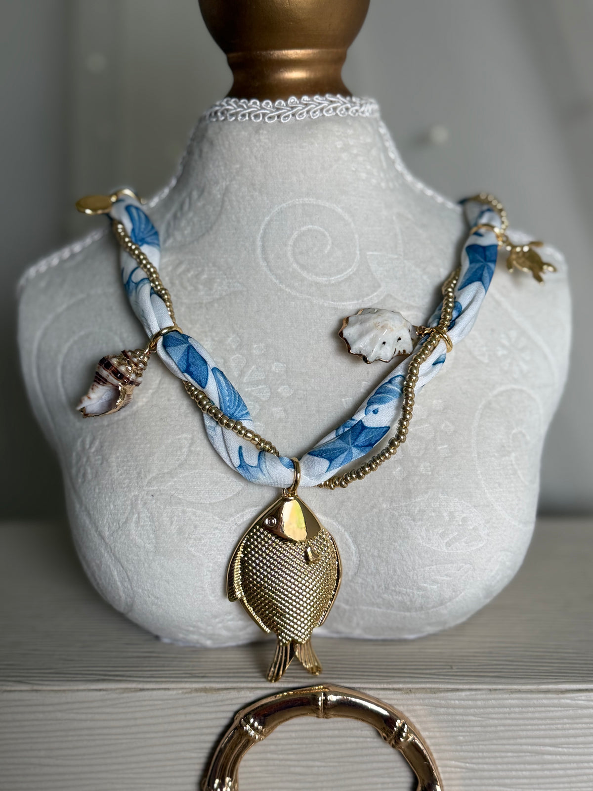 Yulla Necklace