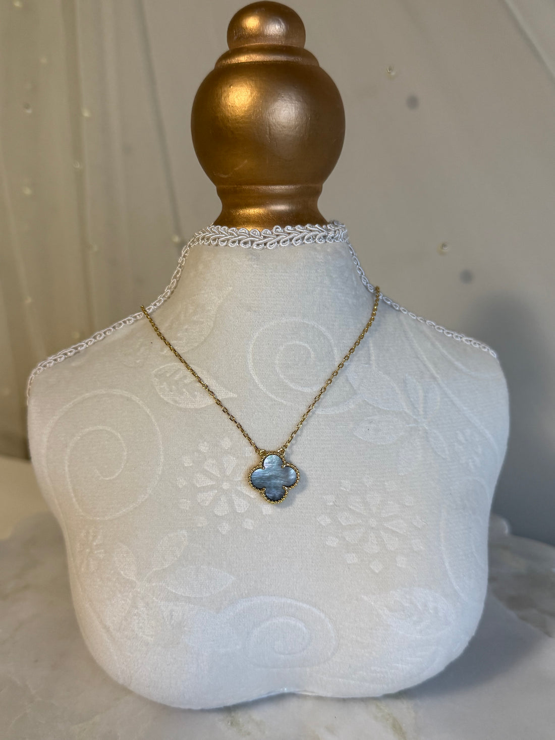 VK Style Gray Necklace
