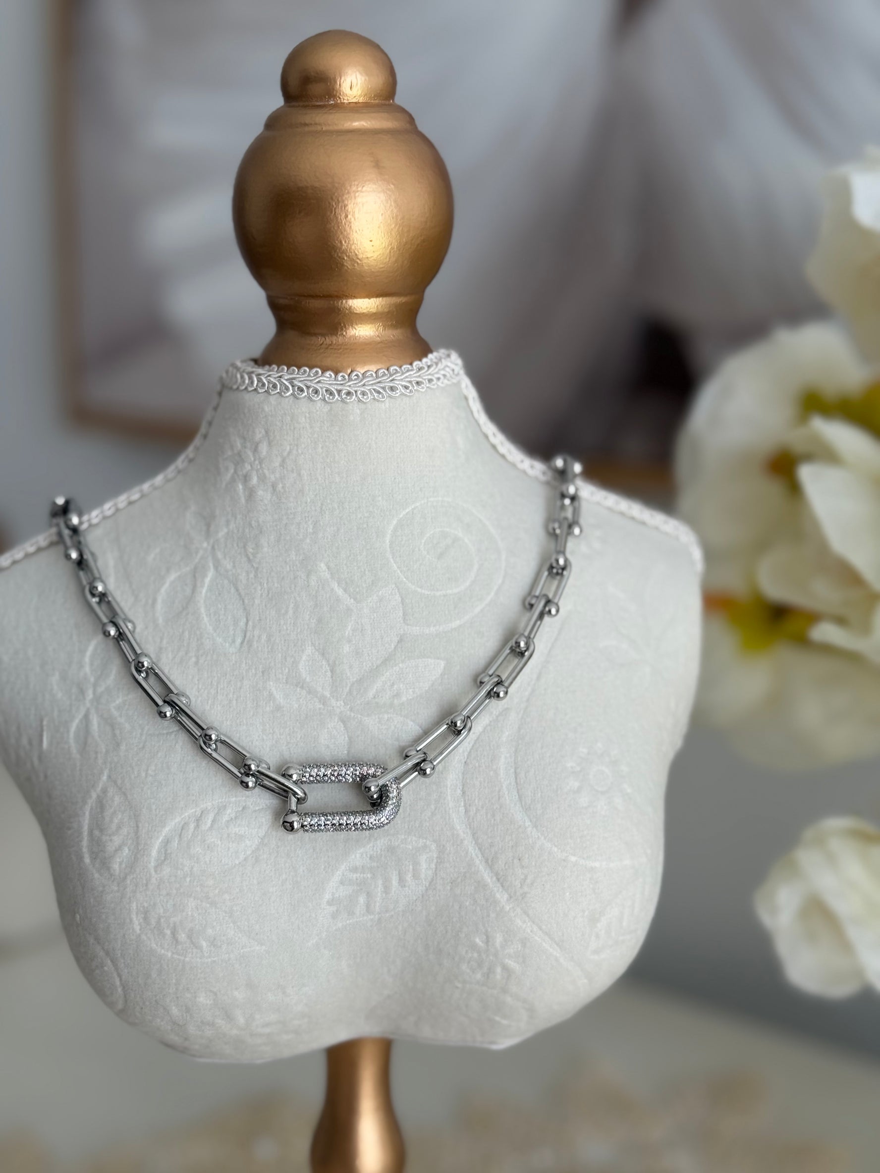 Silver Horseshoe Necklace