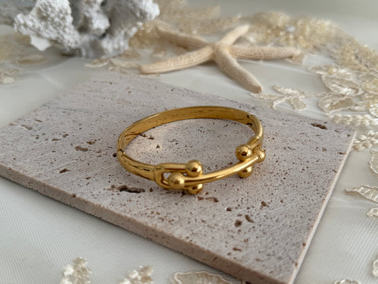 Jana Bangle