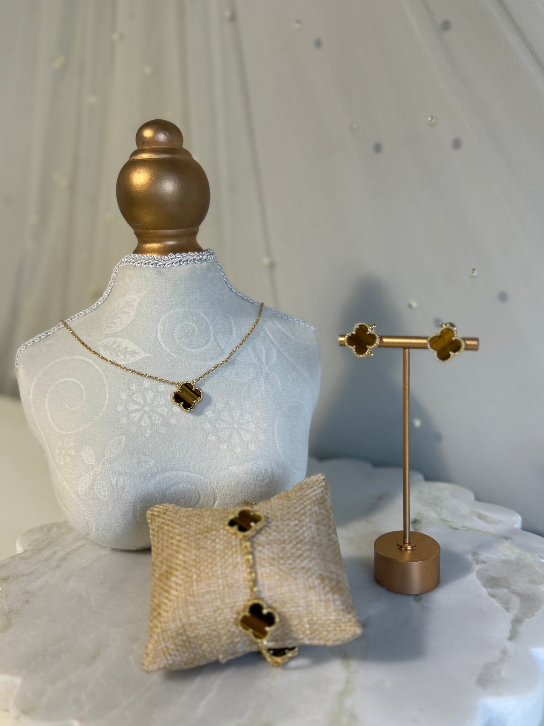 VK Style Wood Brown Flower Earrings