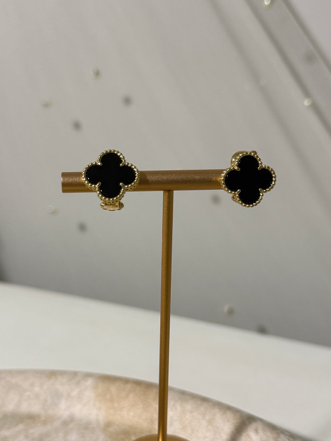 VK Style Black Flower Earrings