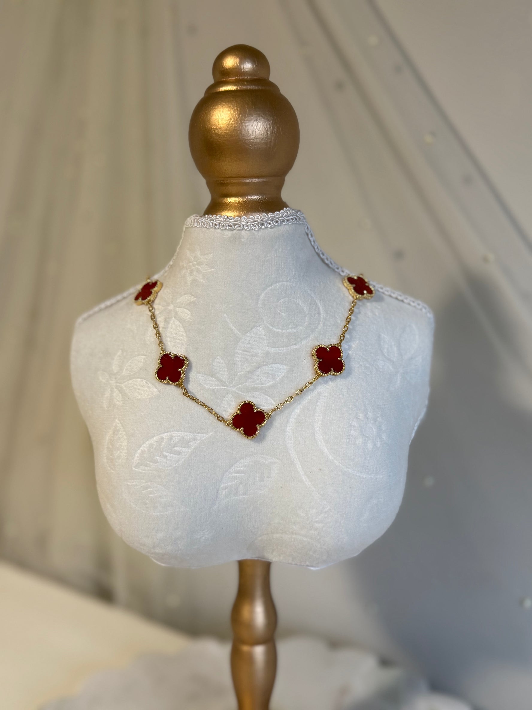 VK Style 10 Maroon Flowers Necklace