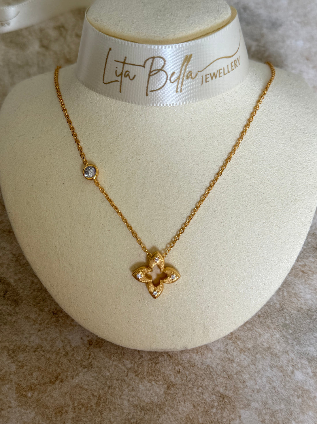 Melisa Necklace