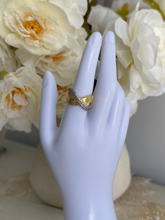 Tia Ring