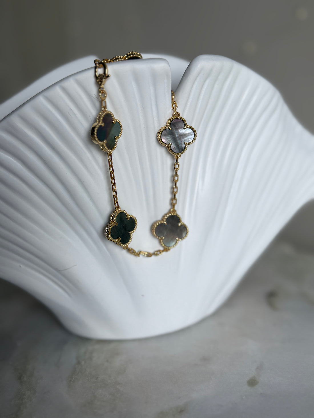 VK Style Gray Flower Bracelet