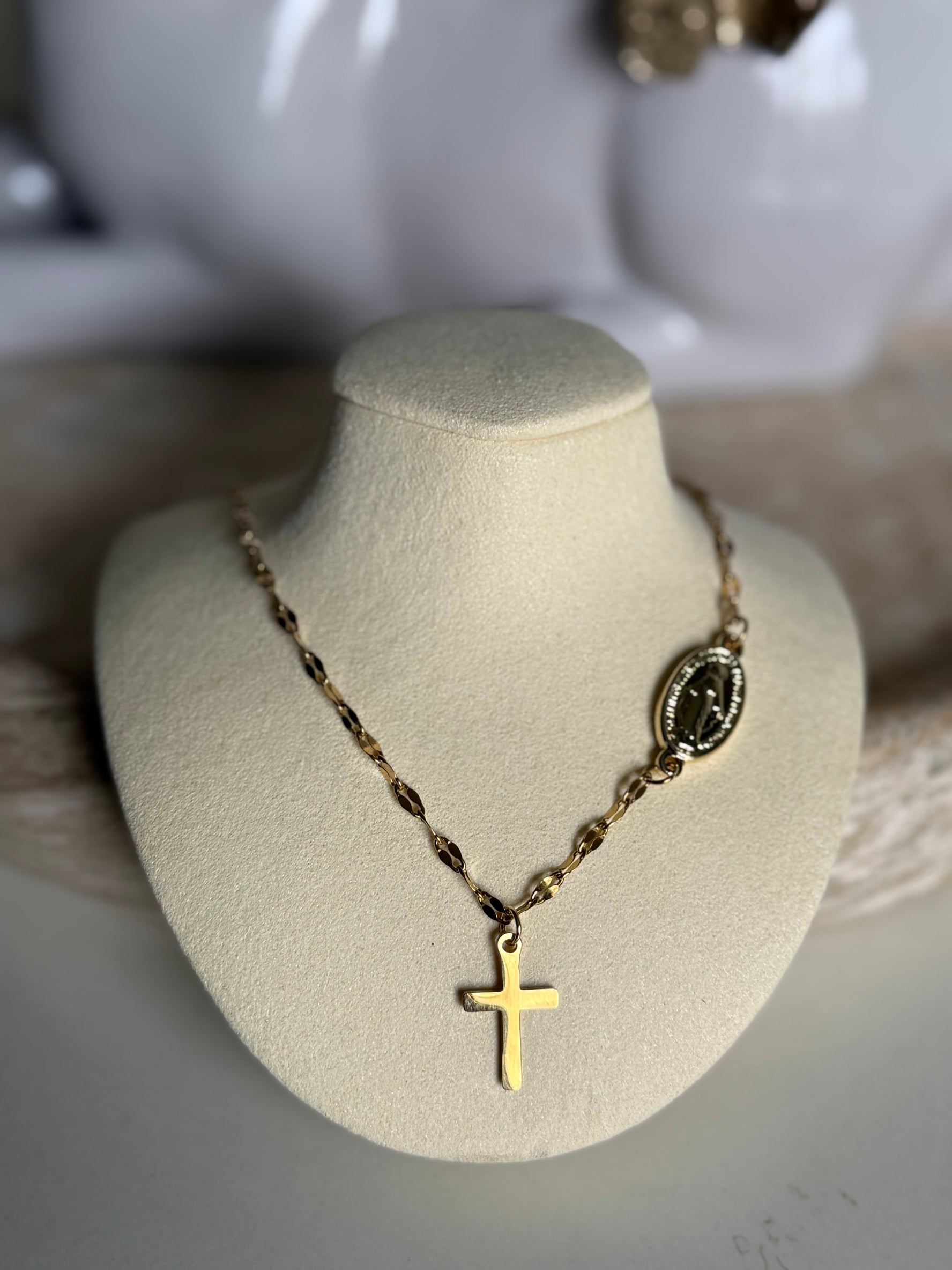 Cross Saint Mary Necklace