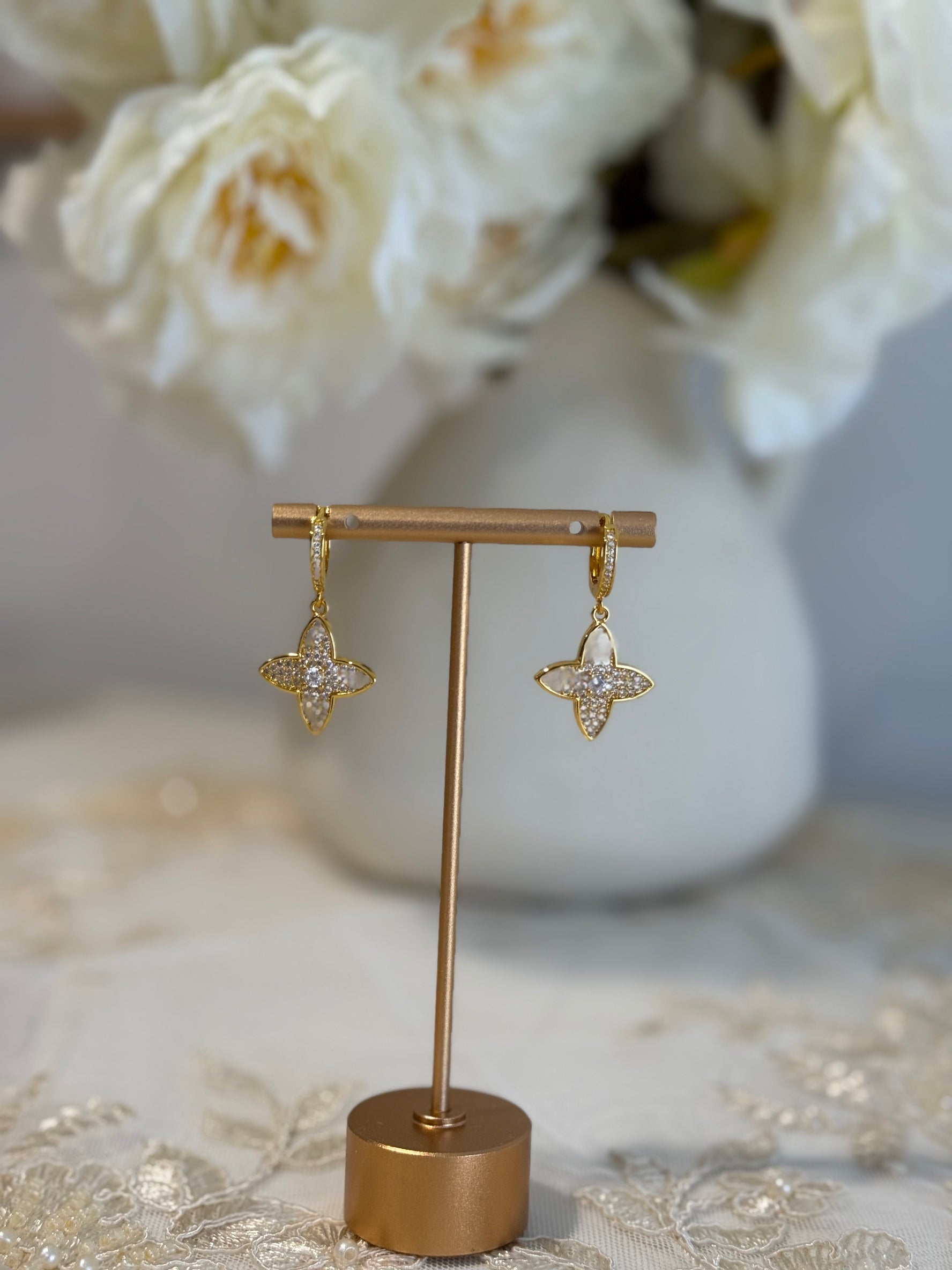 Lady Four Leaf Earrings