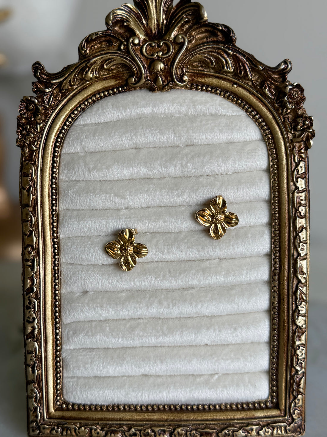 Roda Earrings