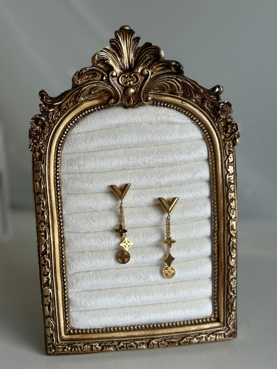 V Earrings